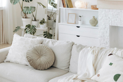 Mit Home Staging gestyltes Wohnzimmer
