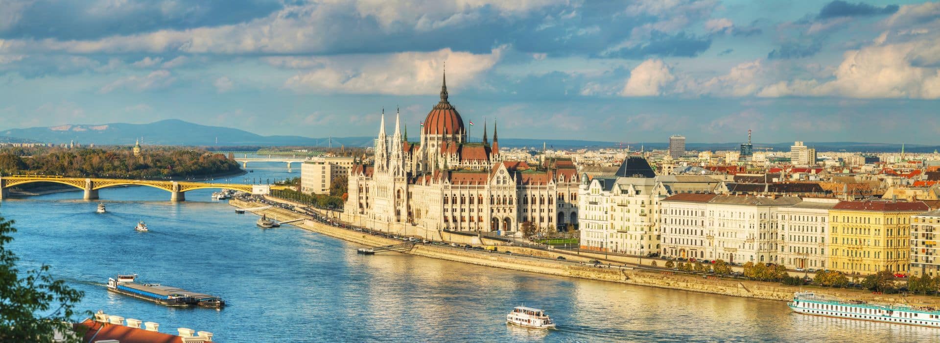 Blick auf die Donau und Budapest