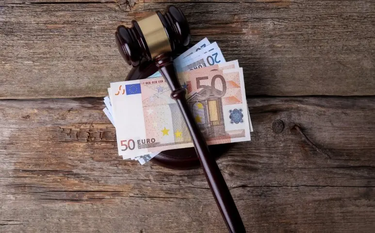 Bild von Racool_Studio auf Freepik