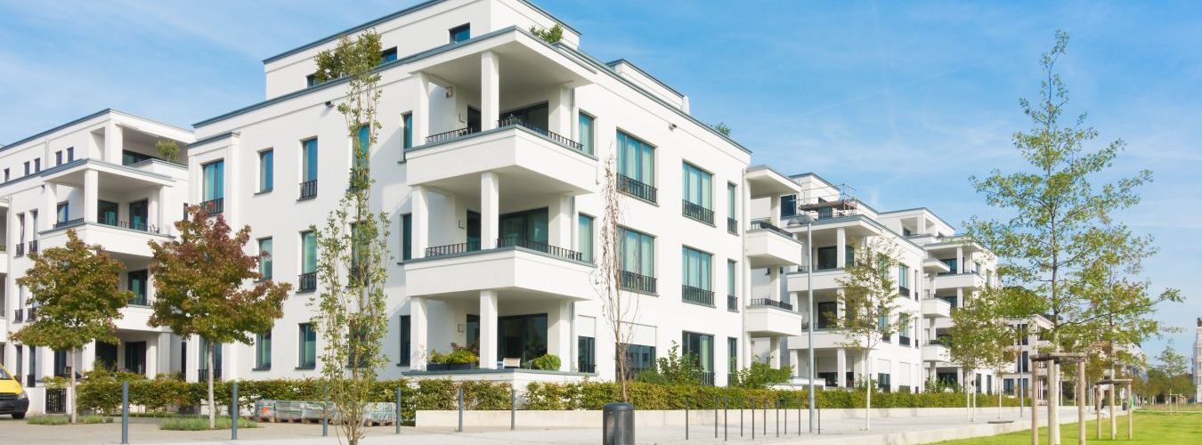 Mehrfamilienhaus - Wohngebiet und Park